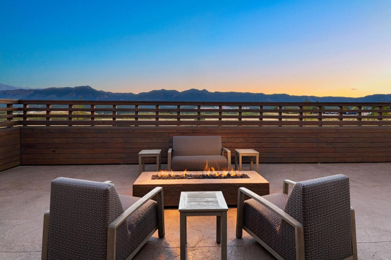Hotel Courtyard By Marriott Colorado Springs North, Air Force Academy Exterior foto